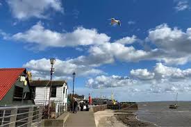 Shoeburyness to Leigh on Sea