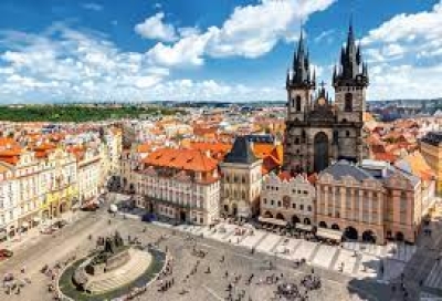 Explore the Timeless Charm of Prague: 4 Days tour in April 5* stars hotel